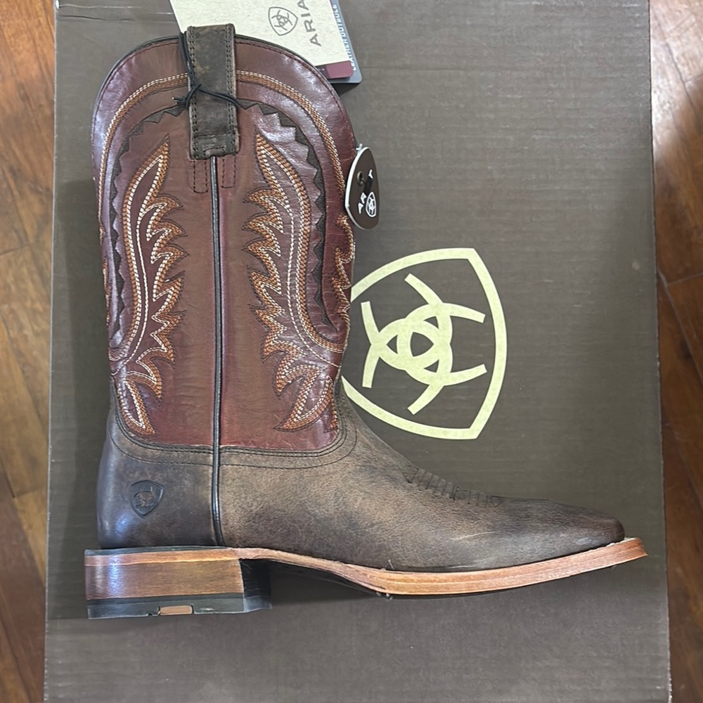 Ariat Brown and Tan Cowboy Boots with Square Toe 10040325